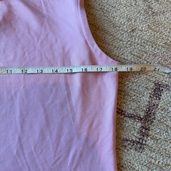 A. PUTNAM Sleeveless Keyhole Top Size M Preppy Athleisure Casual Classic Luxe - Picture 6 of 8